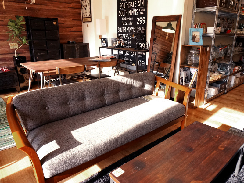 Interior finish 内装仕上げ