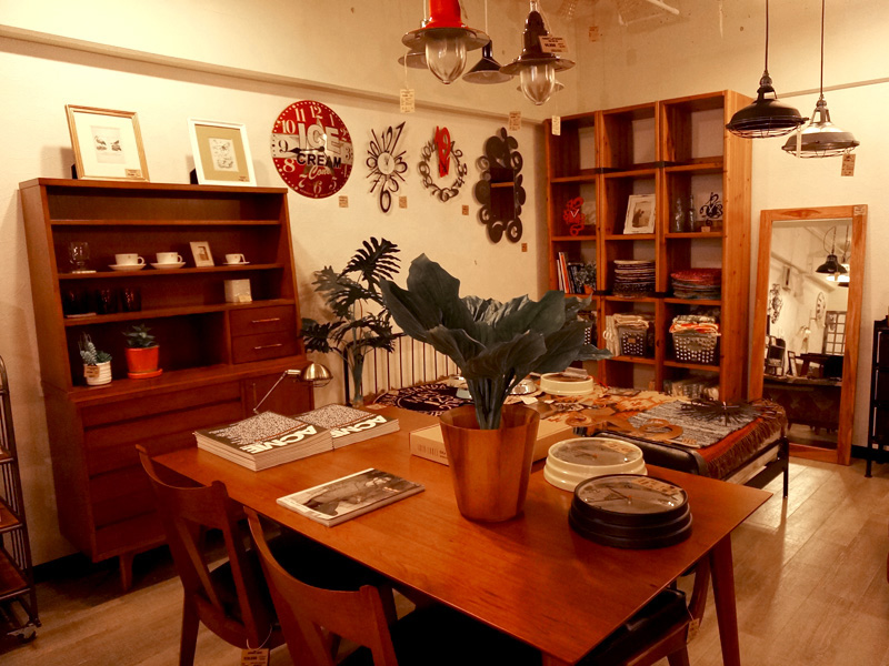 Interior finish 内装仕上げ