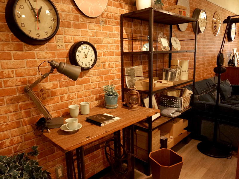 Interior finish 内装仕上げ
